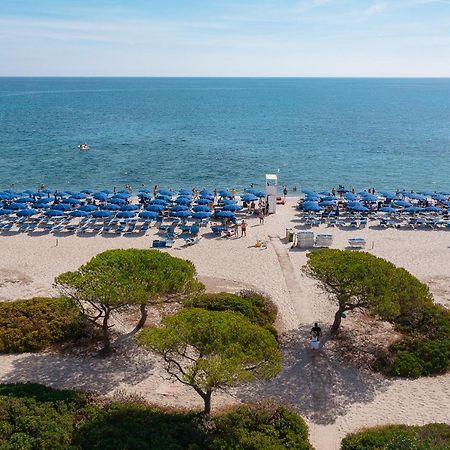 Amareclub Janna E Sole Resort Budoni Bagian luar foto